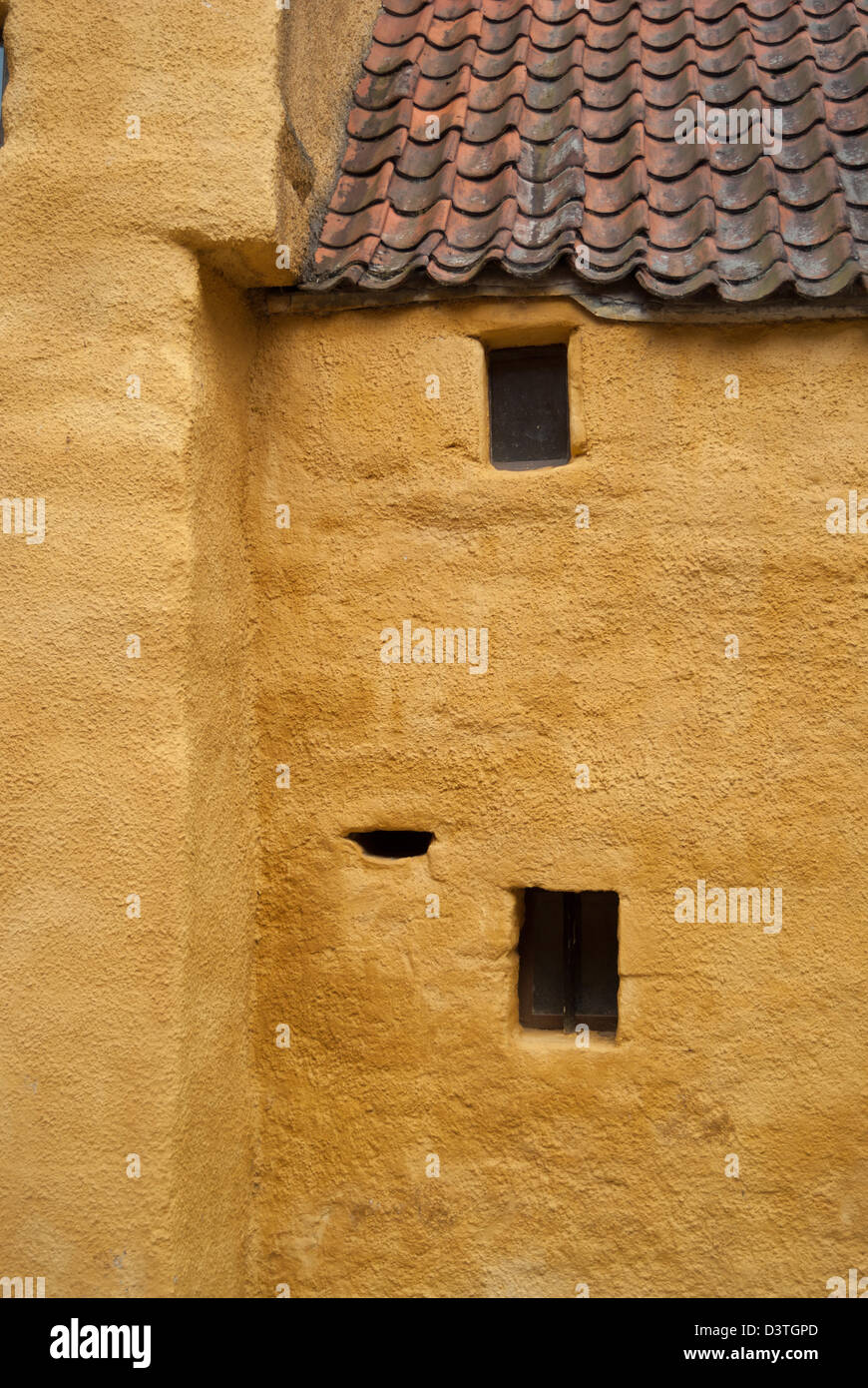 Ochre painted house hi-res stock photography and images - Alamy