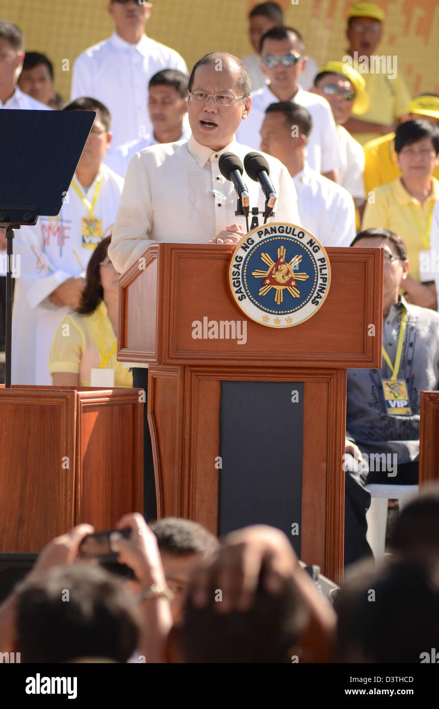 Quezon City, Manila, Philippines. 25th February 2013.  President Benigno Aquino III spreaks during the commemoration of the 27th People Power Revolution on Monday, February 25. The People Power Revolution is a significant event in Philippine History, marking the return of democracy in the country from a dictatorship under the Marcos regime in a bloodless uprising of the Filipino people. (Photo by Mark Demayo/Alamy Live News) Stock Photo