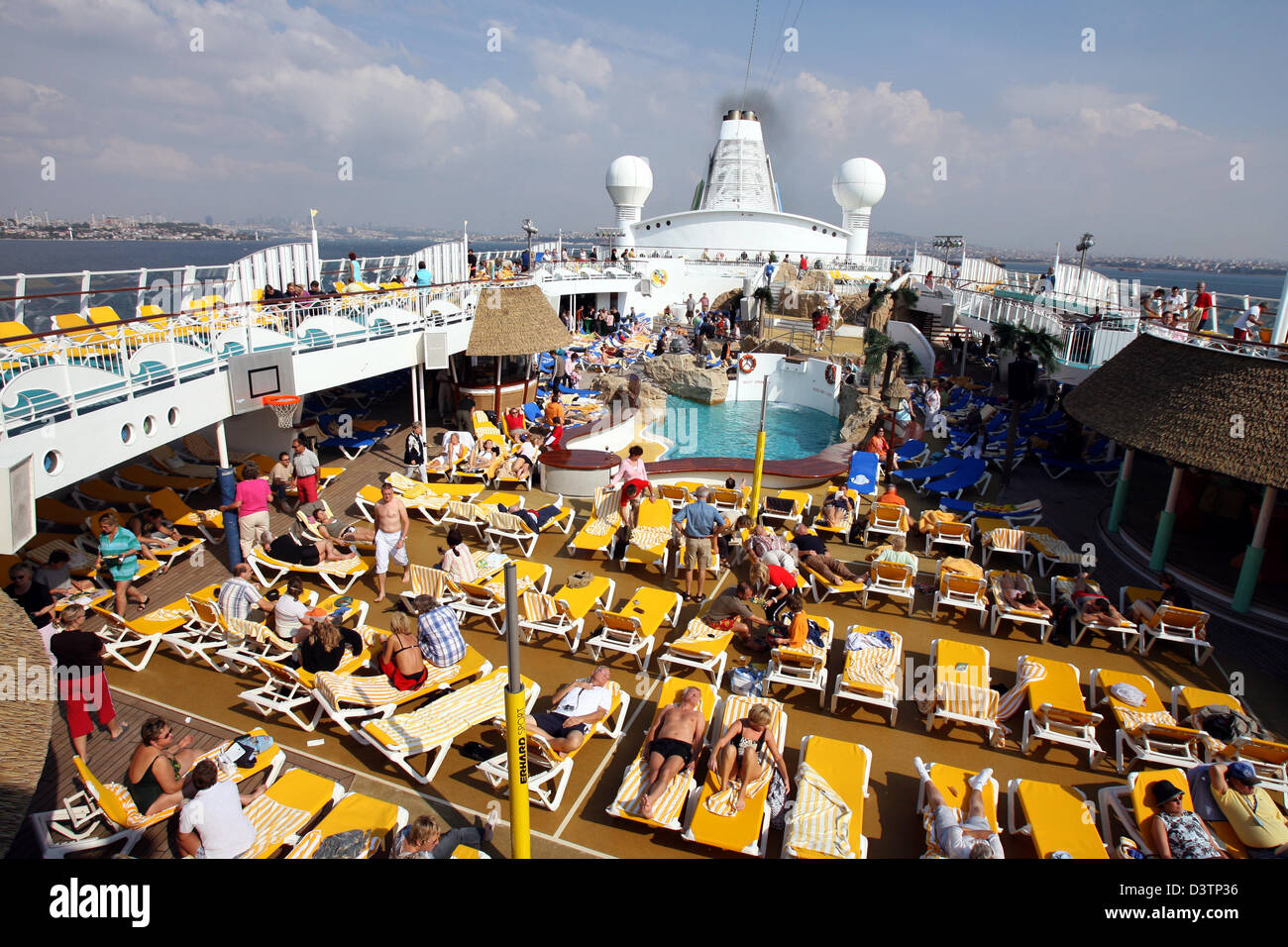 The Photo Shows Passengers Lying In The Sun At The Swimming Pool Onboard The Cruise Ship Aida Aura At Harbour In Istanbul Turkey 14 October 2006 The More Than 200m Long Ship