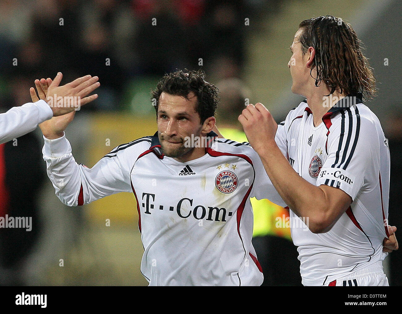 Bayern Munich Players Hasan Salihamidzic C And Daniel Van Buyten Stock Photo Alamy