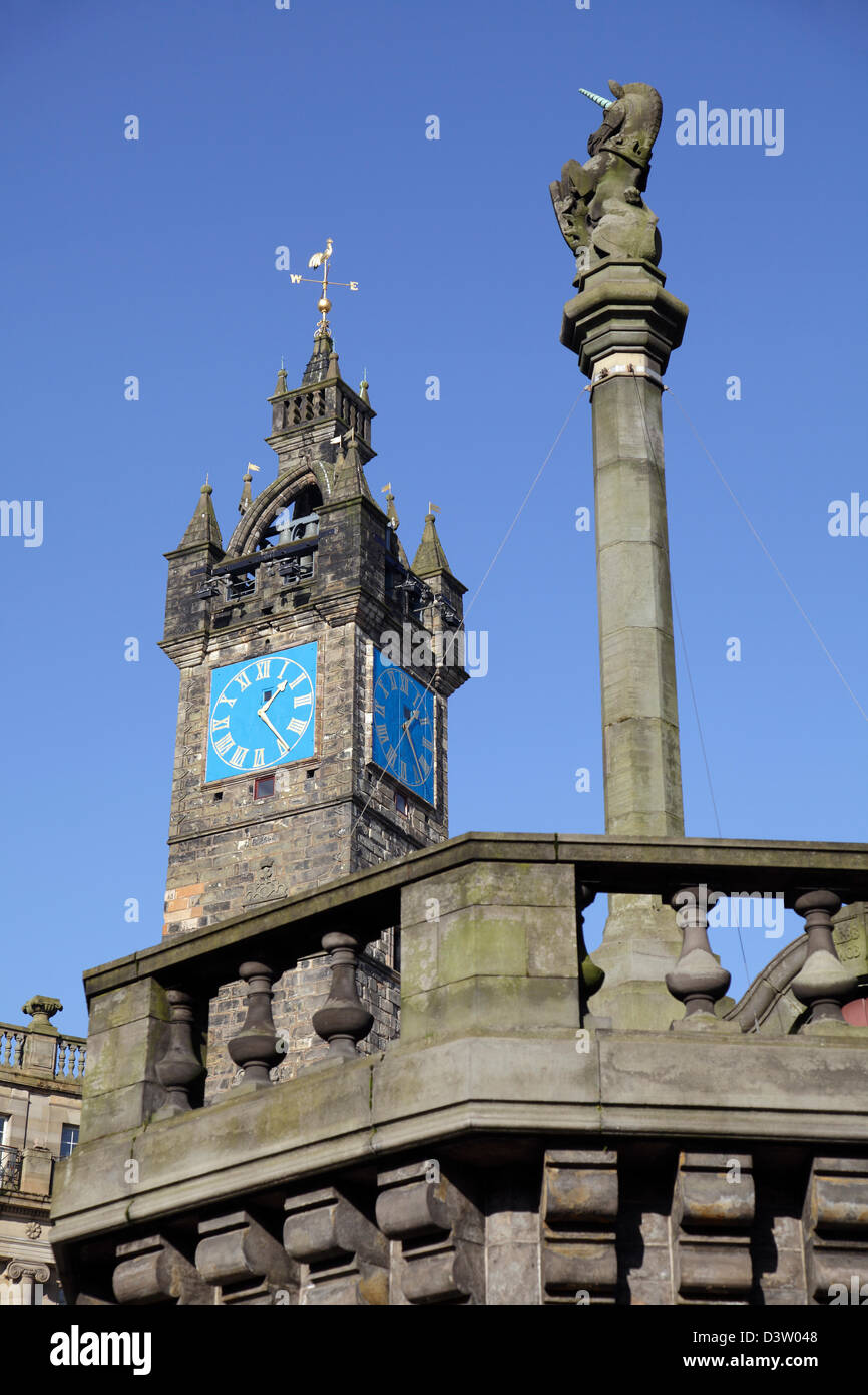 The Mercat Cross and Tolbooth Steeple, Glasgow Cross, Merchant City, Scotland, UK Stock Photo