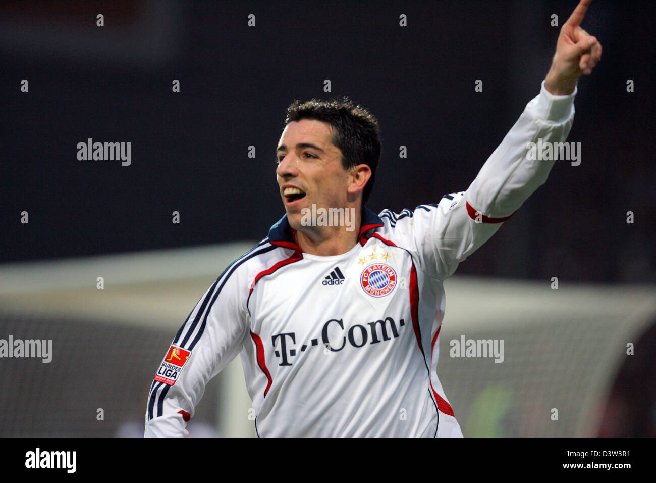 Roy Makaay of Munich cheers scoring an easy 2-0 during the Bundesliga ...