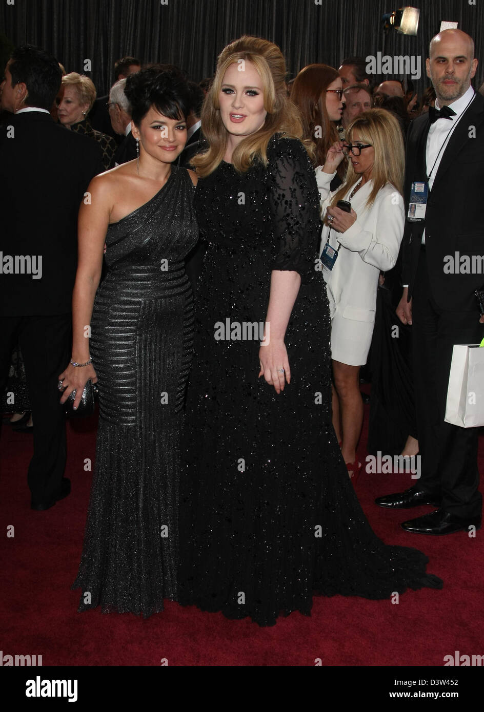 NORAH JONES & ADELE 85TH ACADEMY AWARDS ARRIVALS DOLBY THEATRE LOS ANGELES CALIFORNIA USA 24 February 2013 Stock Photo