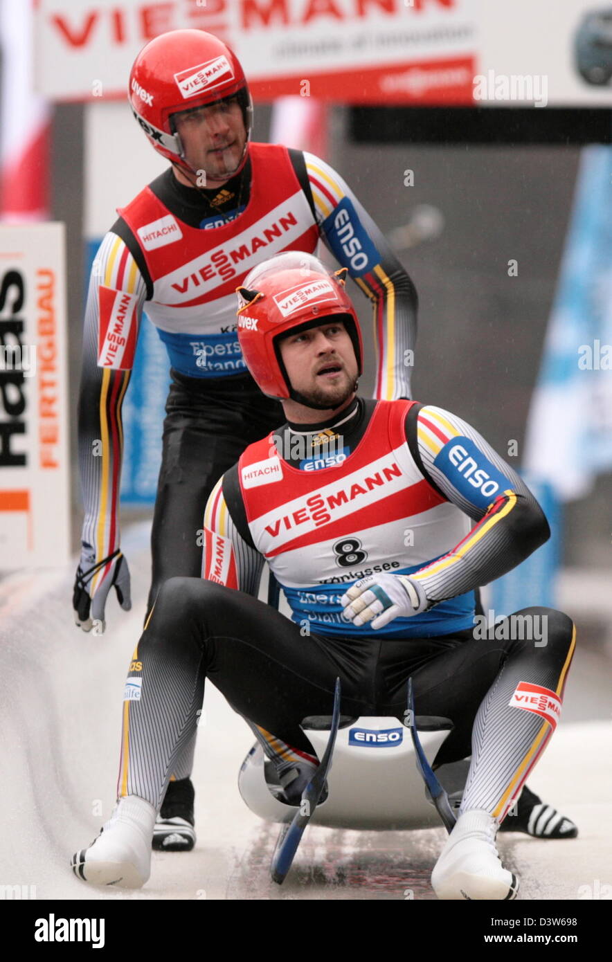 German lugers Sebastian Schmidt (front) and Andre Forker cheer claiming the third rank at the Luge World Cup in Koenigssee, Germany, Saturday, 06 January 2007. Photo: Frank Leonhardt Stock Photo