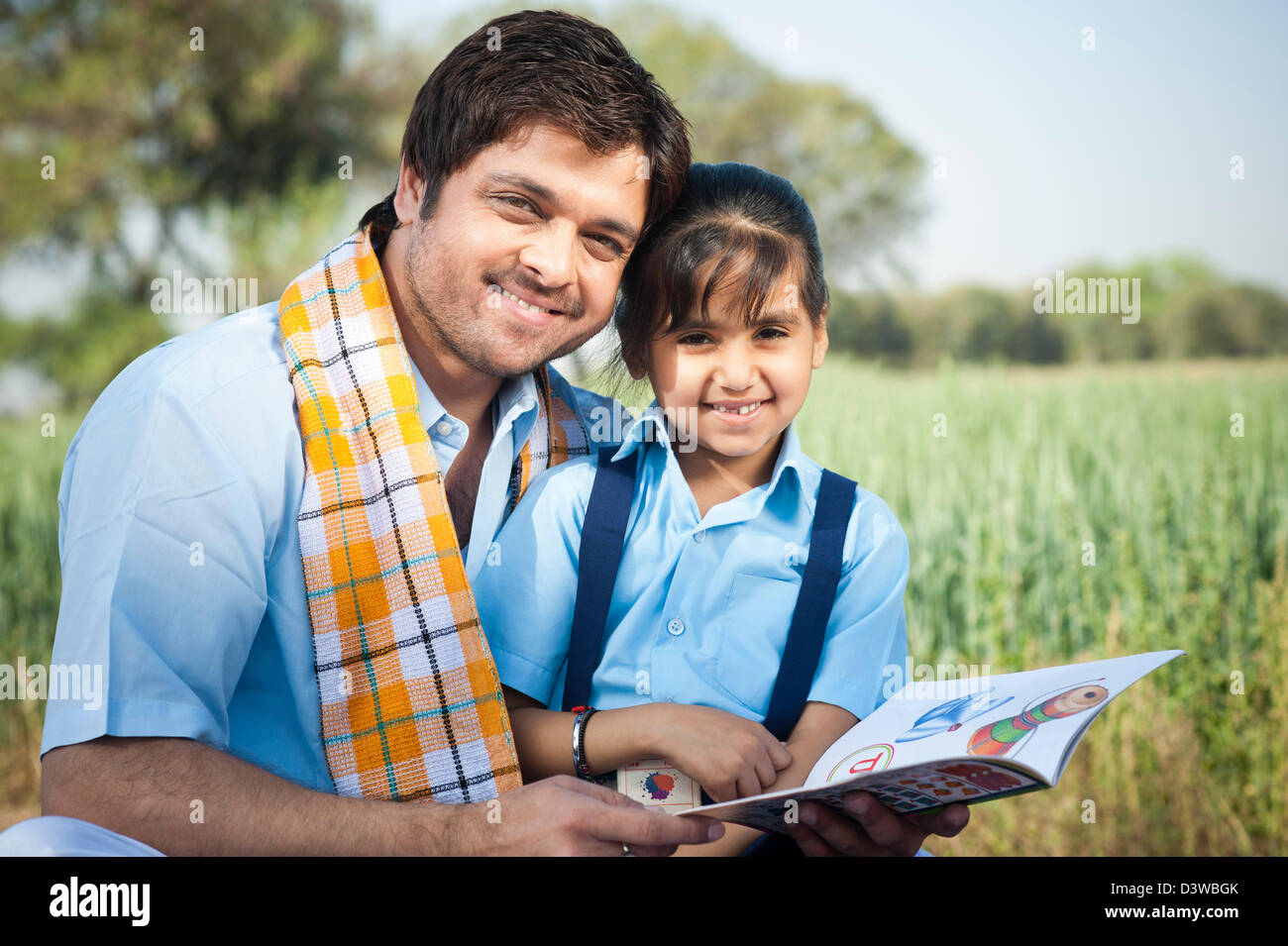 Indians daughter. Indian father. Папа Индия семья. Farmers father. Farmer with daughter.