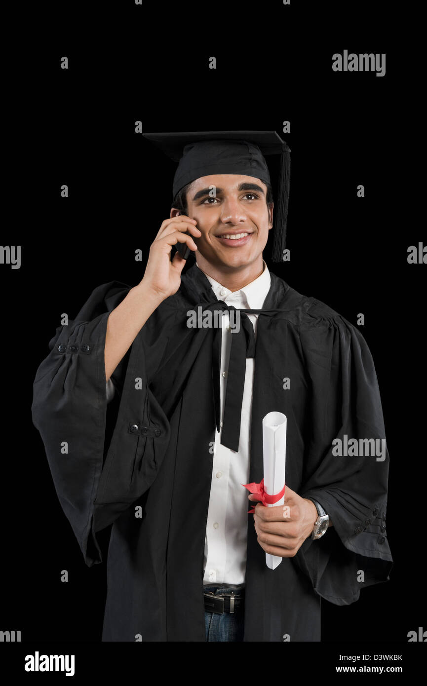 Mobile certificate phone diploma hi-res stock photography and images ...