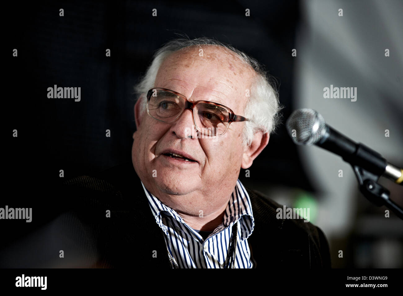 Ralph steadman hi-res stock photography and images - Alamy