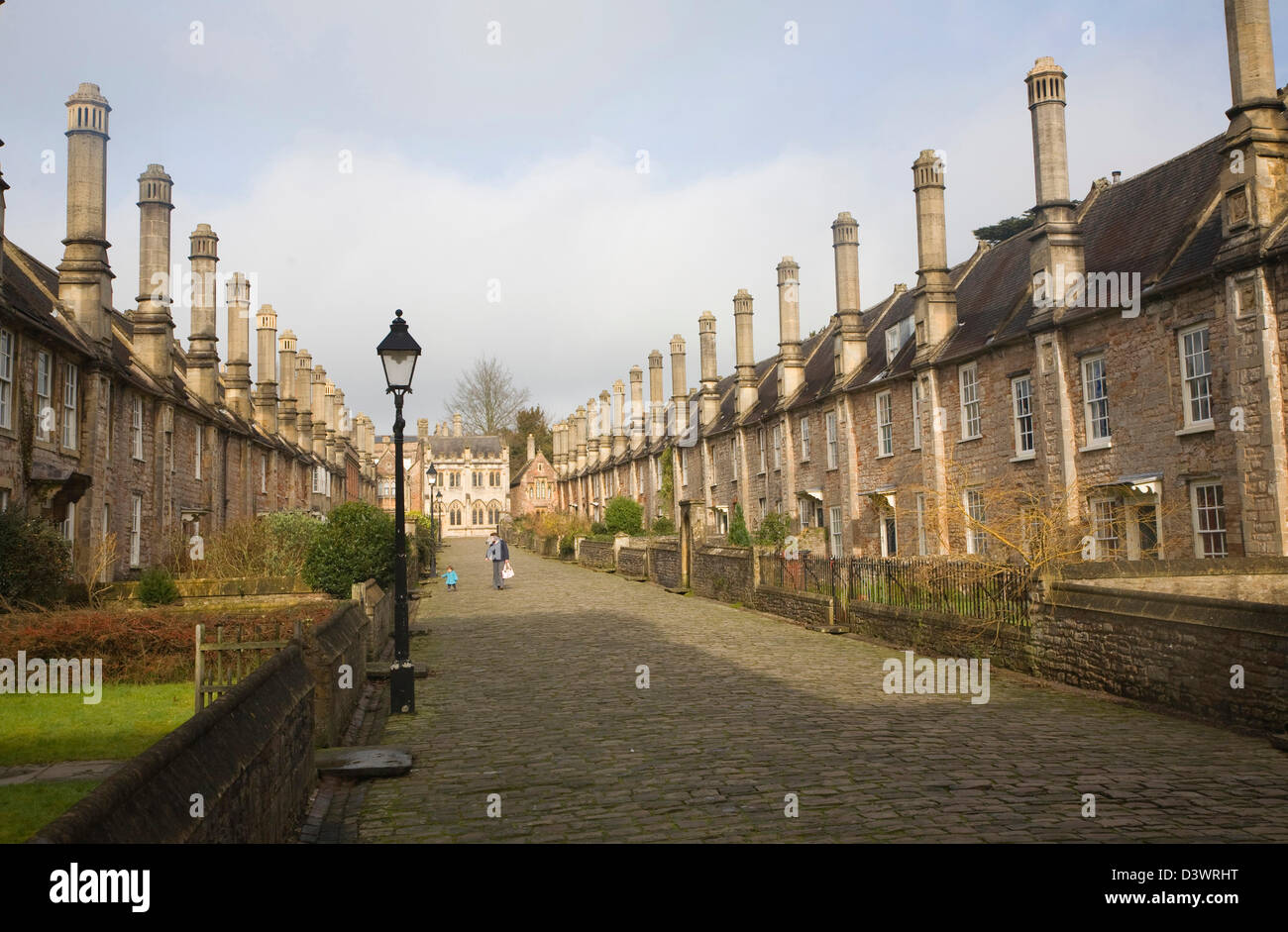 Vicar's Close street housing Wells Somerset England Stock Photo Alamy
