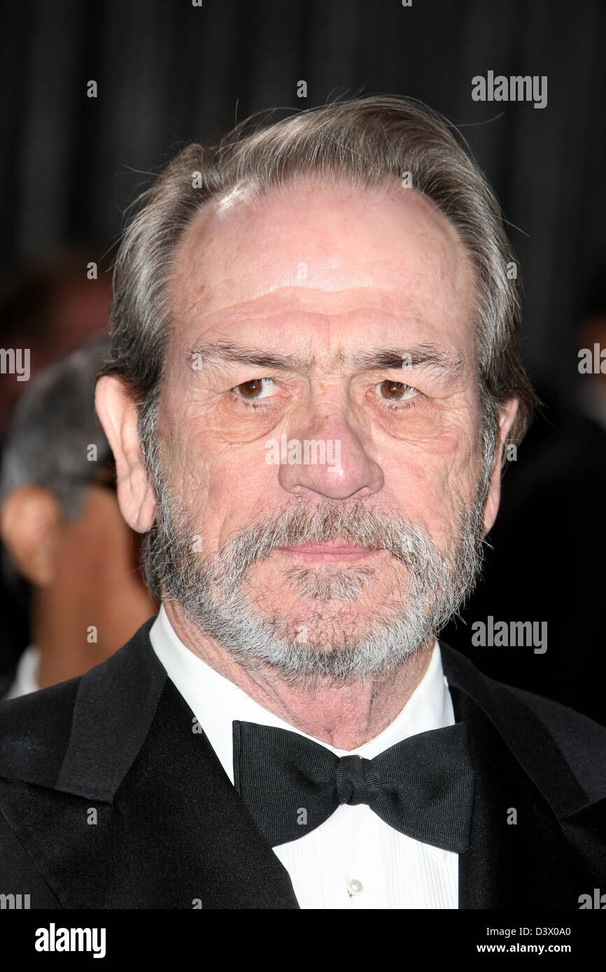 TOMMY LEE JONES 85TH ACADEMY AWARDS ARRIVALS DOLBY THEATRE LOS ANGELES CALIFORNIA USA 24 February 2013 Stock Photo