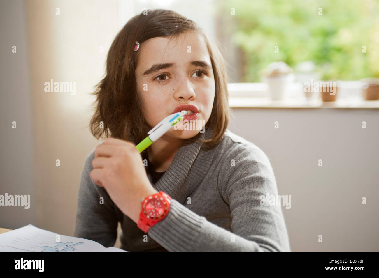 Homework Tv High Resolution Stock Photography and Images - Alamy