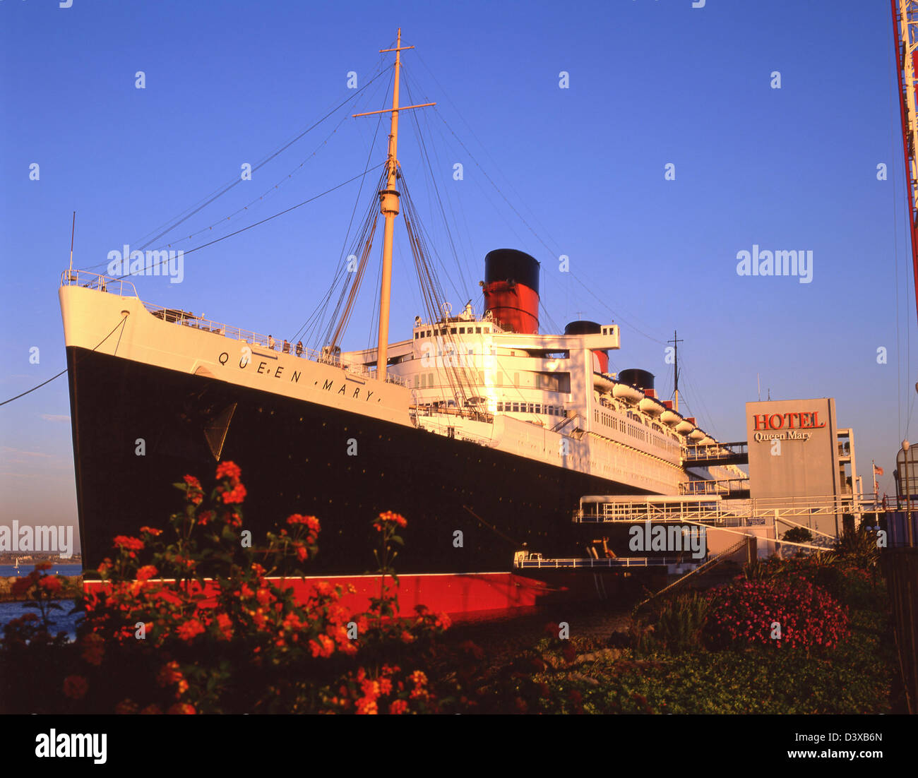 The Queen Mary ship at sunset, Queens Highway, Long Beach, Los Angeles