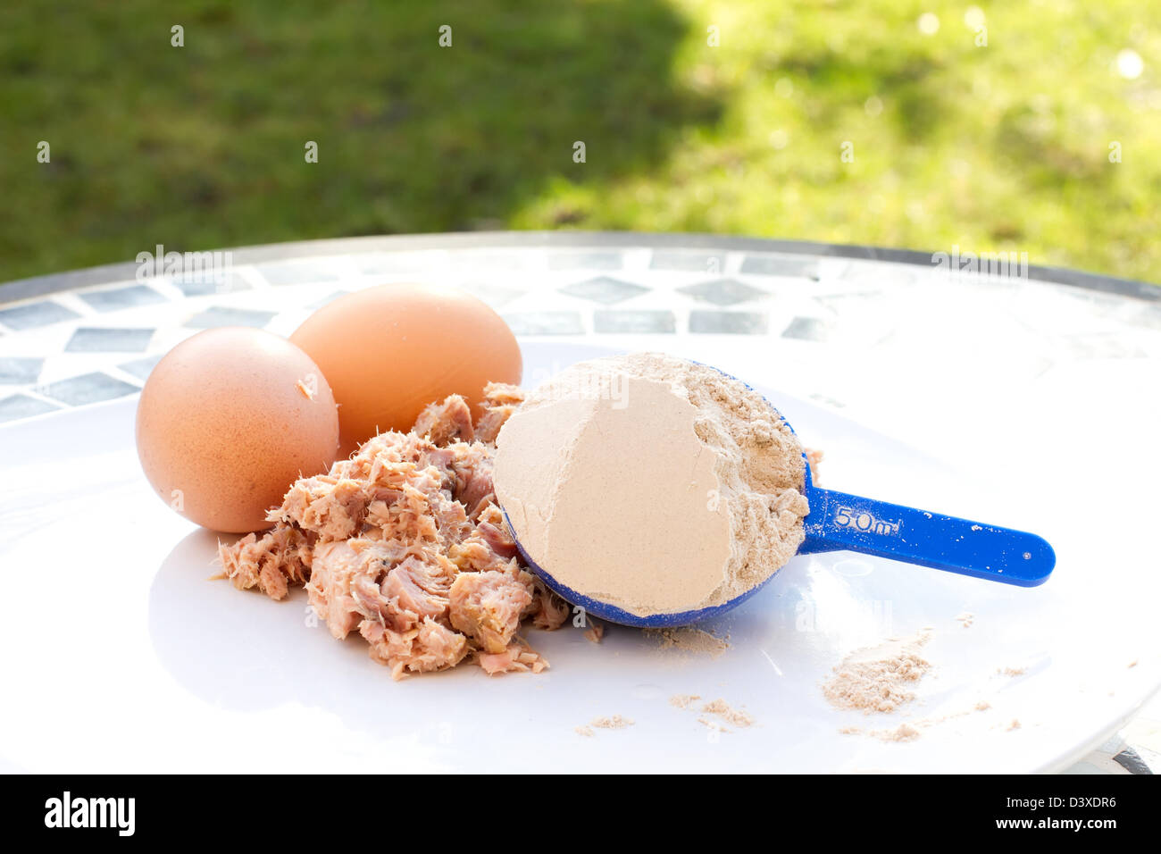 Powder egg hires stock photography and images Alamy