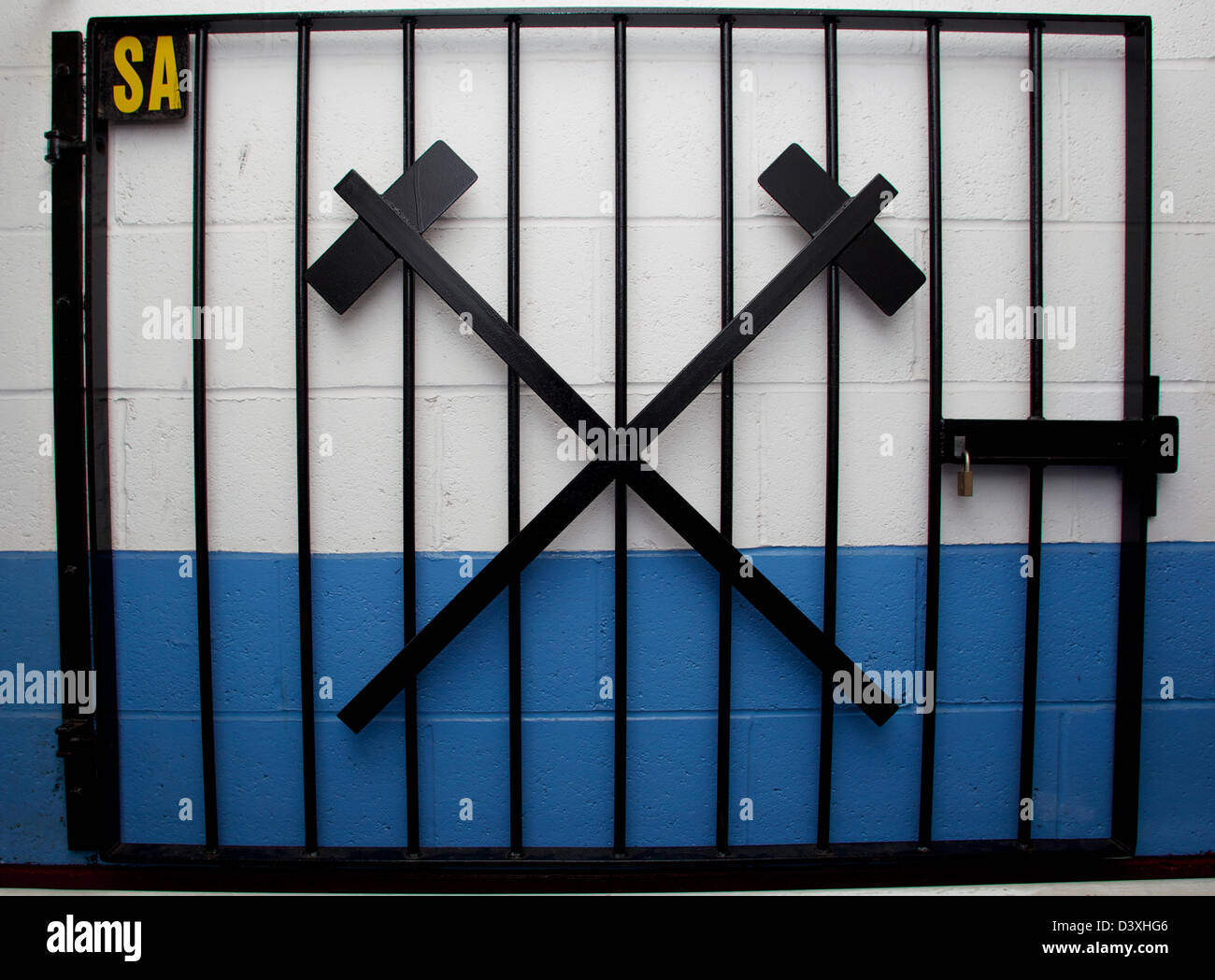 Hammers Gate West Ham V Tottenham Hotspur Game On Monday 25th Stock Photo Alamy