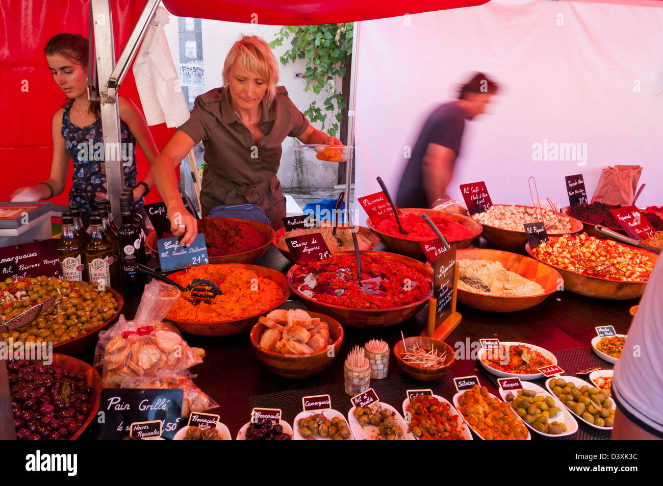 Saturday Market in Gignac, Hérault, Languedoc Roussillon, France Stock Photo
