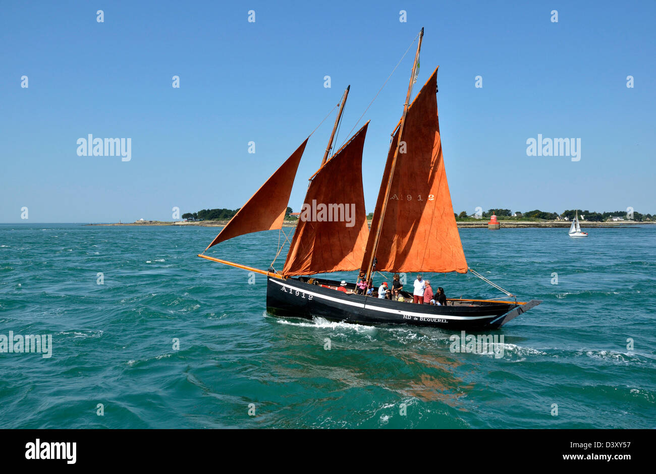 Week of the gulf of morbihan hi-res stock photography and images - Page 6 -  Alamy