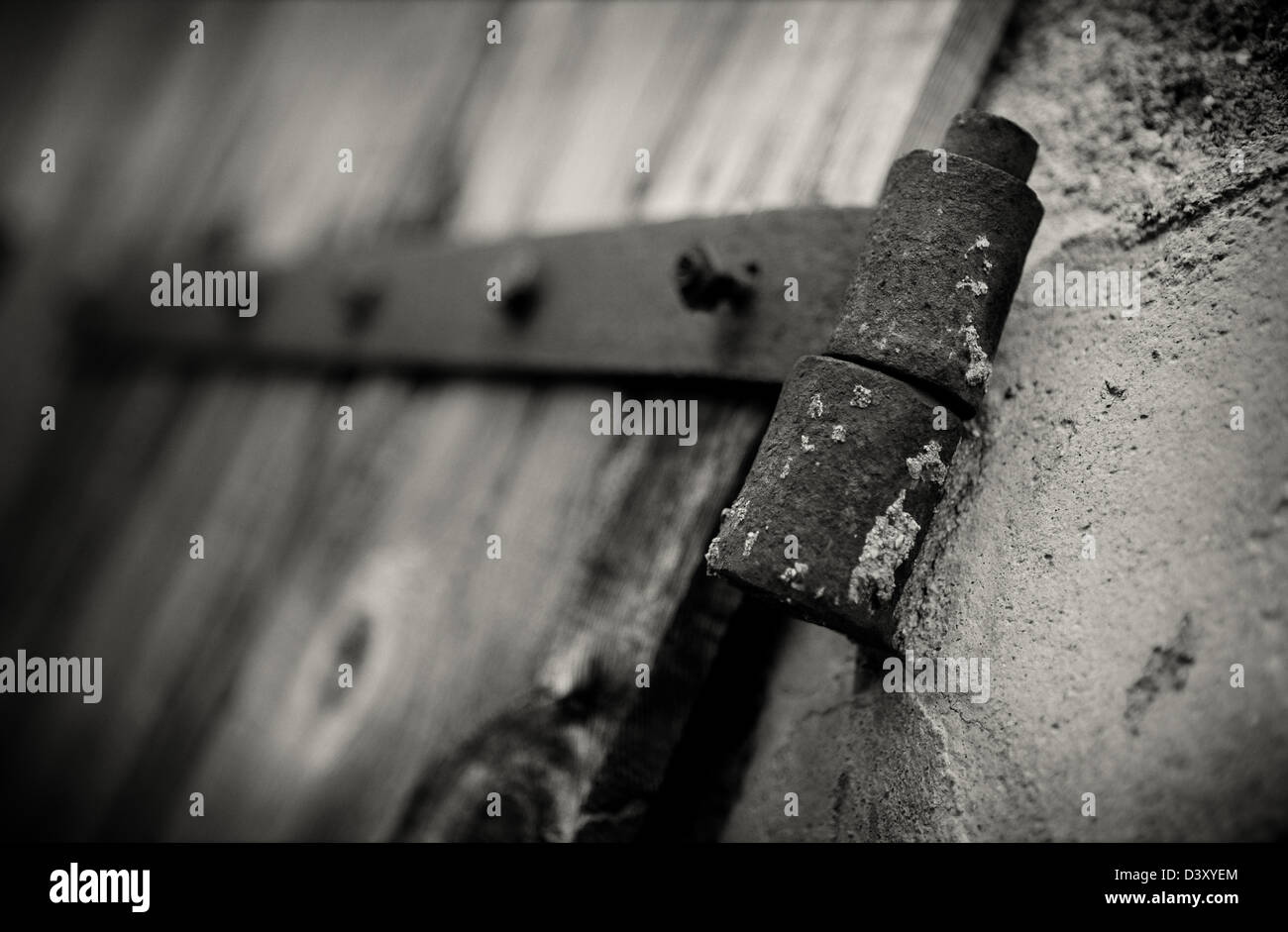 An old hinge shot in Rennes le Chateau, France Stock Photo Alamy