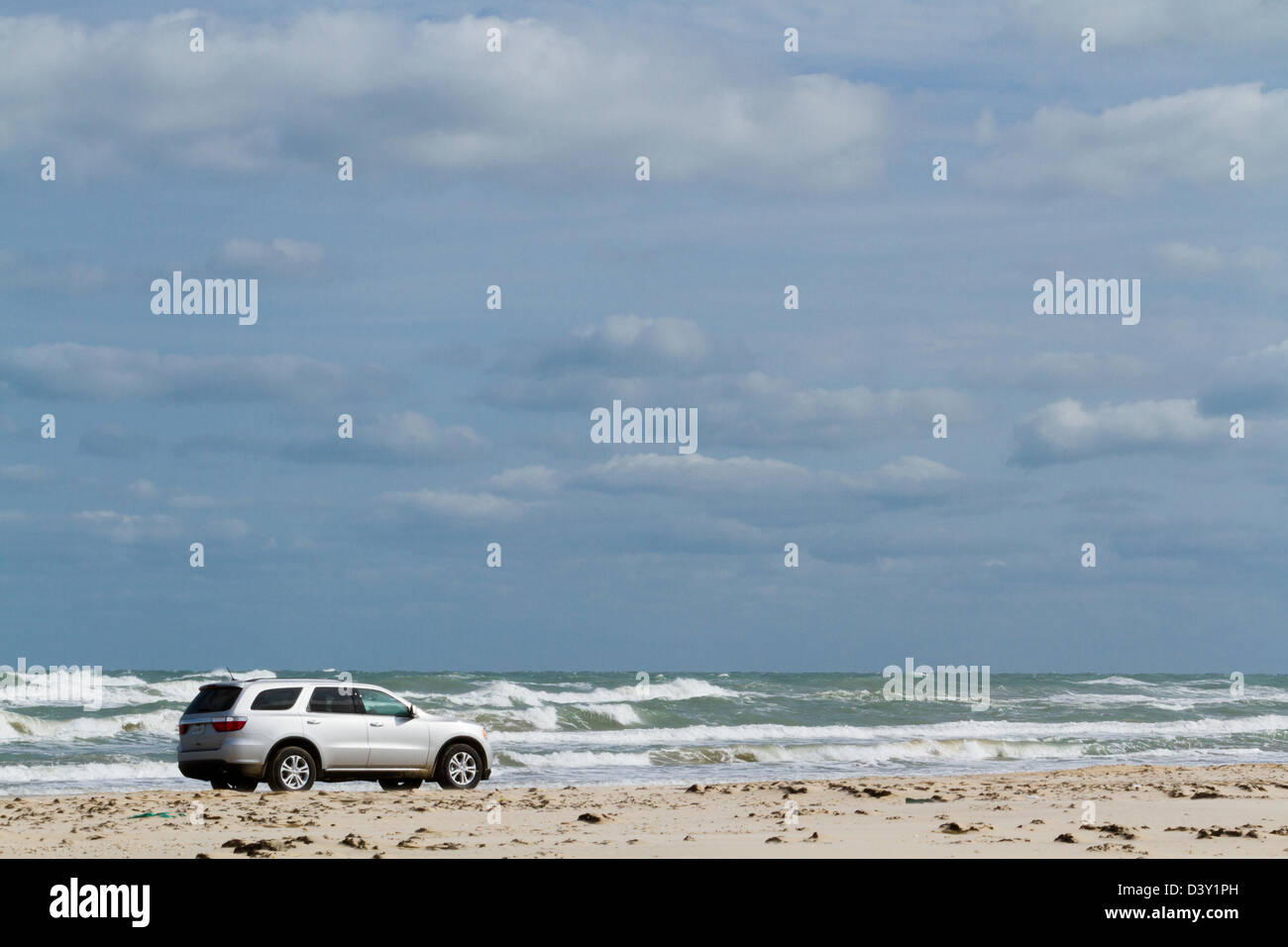 Driving on the beach of South Padre Island, TX Stock Photo Alamy
