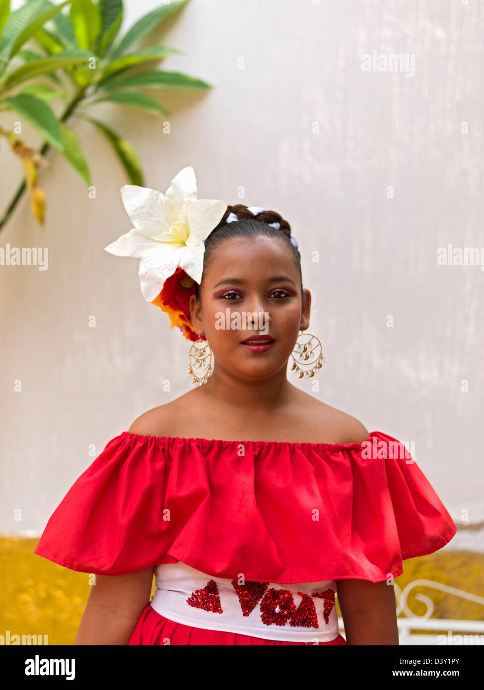 Mexico, Jalisco, Tequila, portrait of a young Mexican girl dancer in folkloric costume Stock Photo