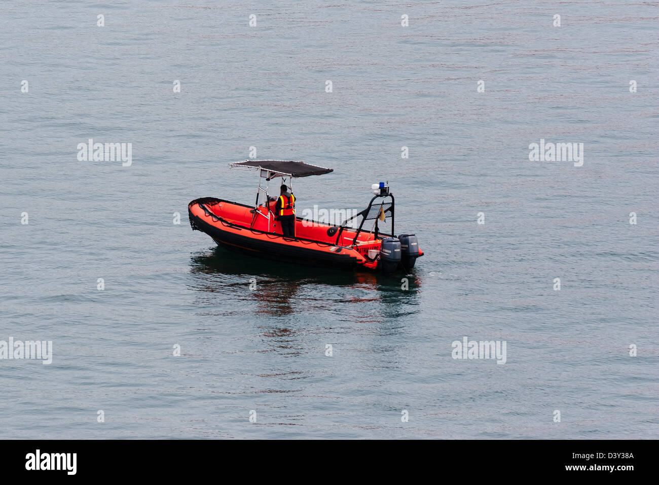 Inflatable boat hires stock photography and images Alamy