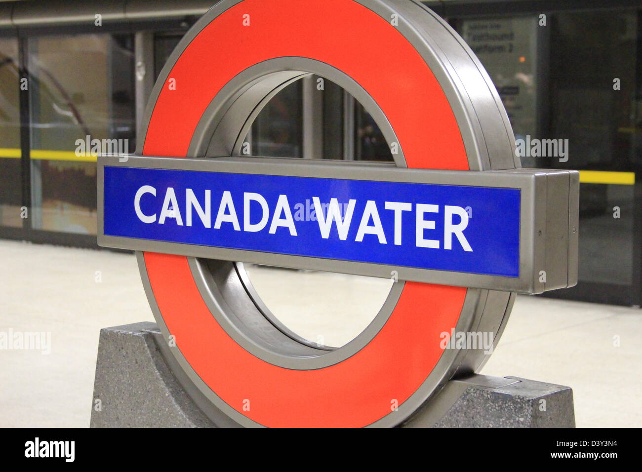 Canada Water Jubilee Line sign Stock Photo Alamy