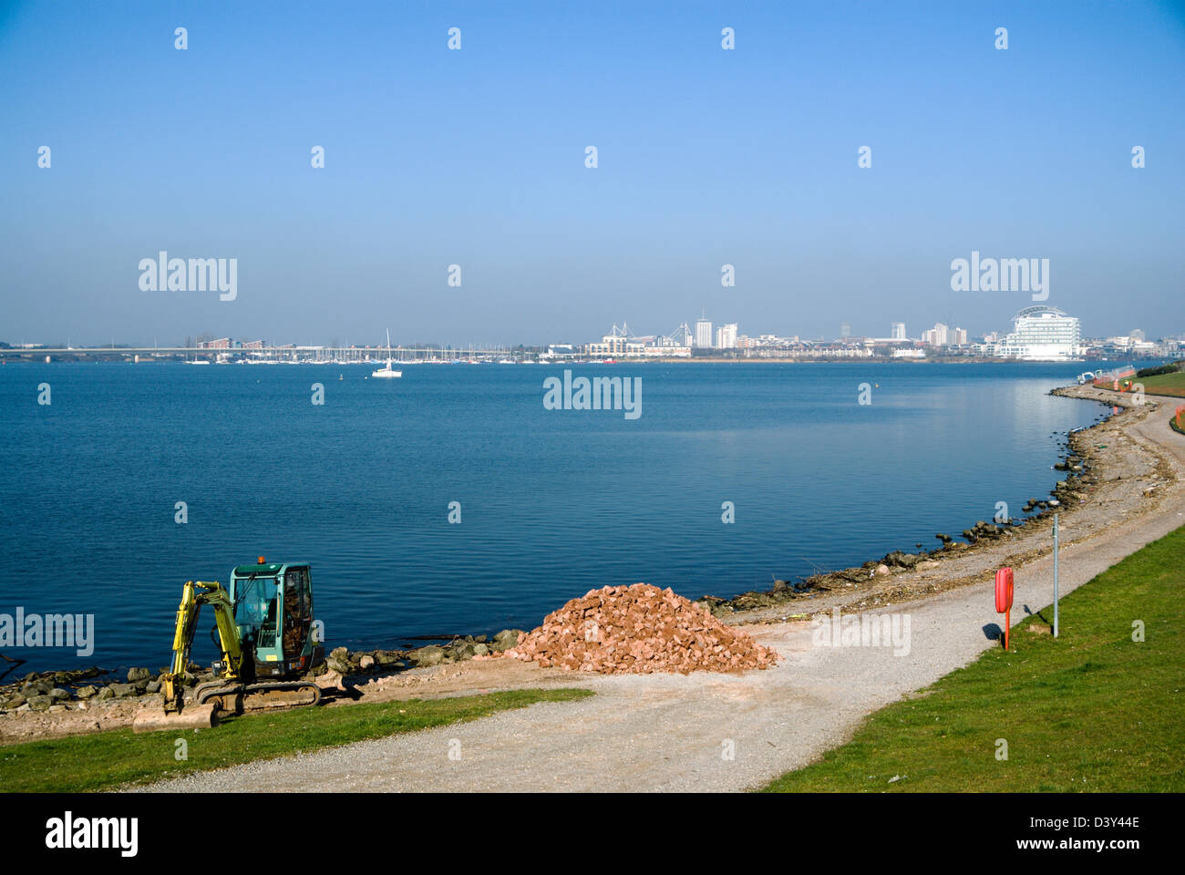 work repairing footpath on the barrage cardiff bay south wales Stock Photo