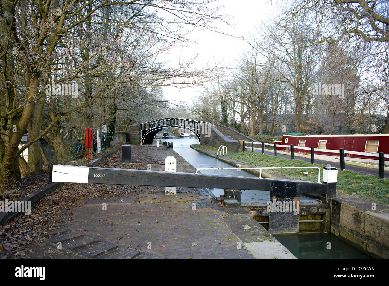 Isis Lock on the South Oxford Canal iced up City of Oxford Oxfordshire ...