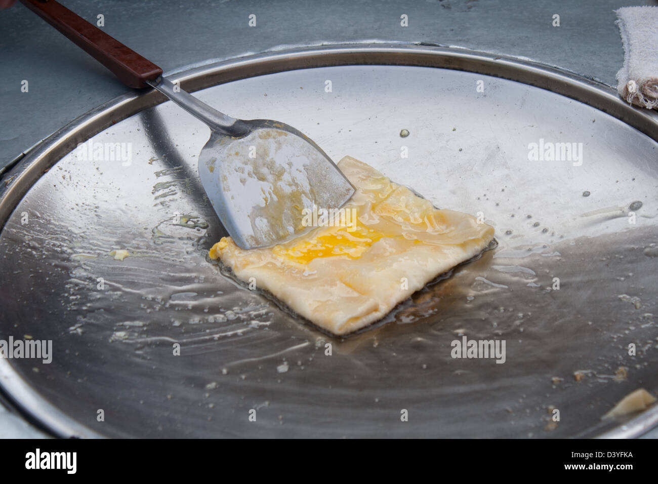 Roti in pan hi-res stock photography and images - Alamy