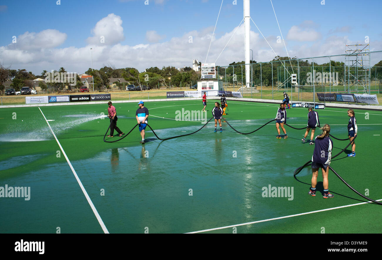 Hockey pitch hires stock photography and images Alamy