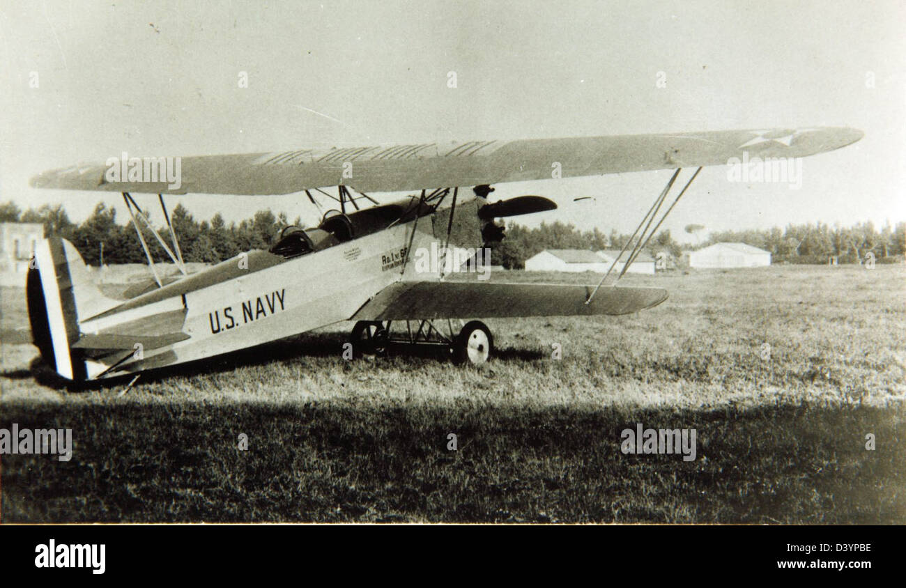The Fokker C.V was a Dutch reconnaissance and bomber aircraft used in ...
