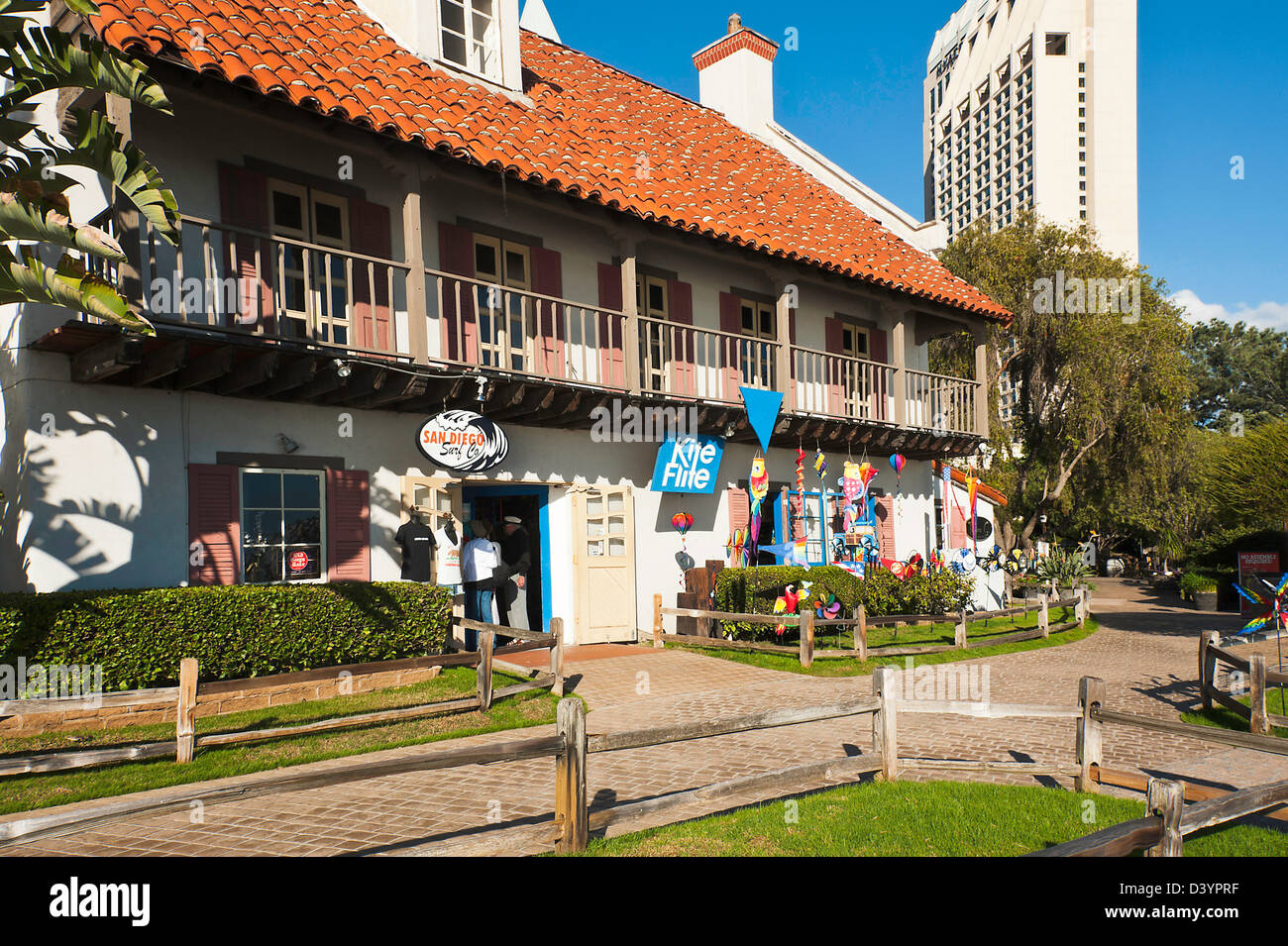 Kite Flite and Sandiego Surf Co Shops Selling Kites and Garden Toys