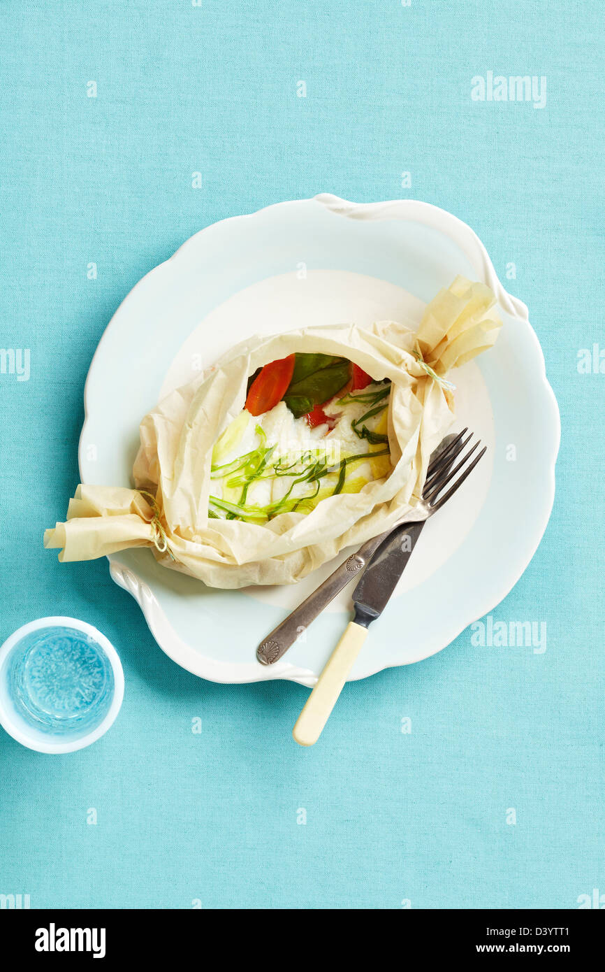 Poached Fish in Parchment Stock Photo Alamy