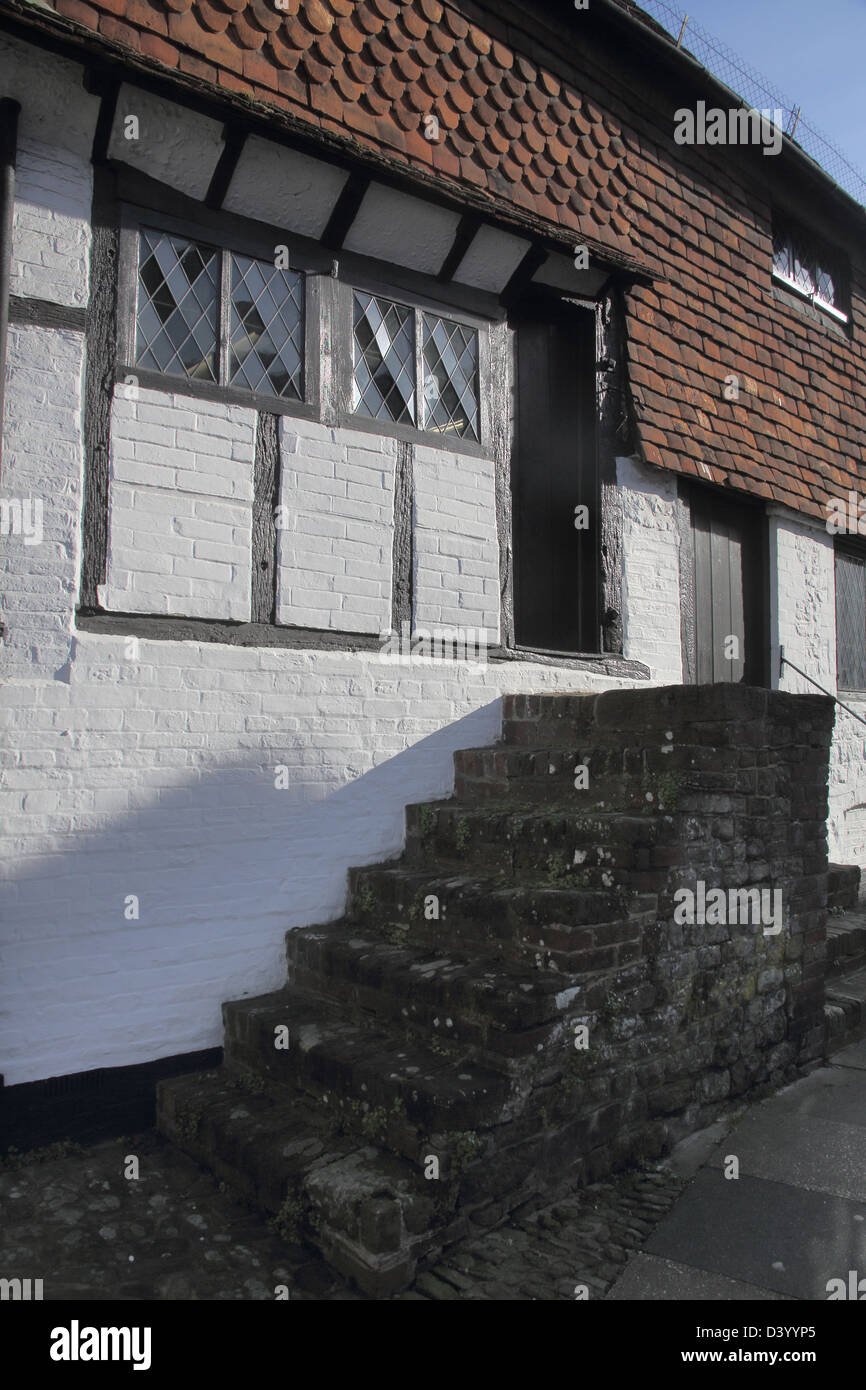 Library midhurst hi-res stock photography and images - Alamy