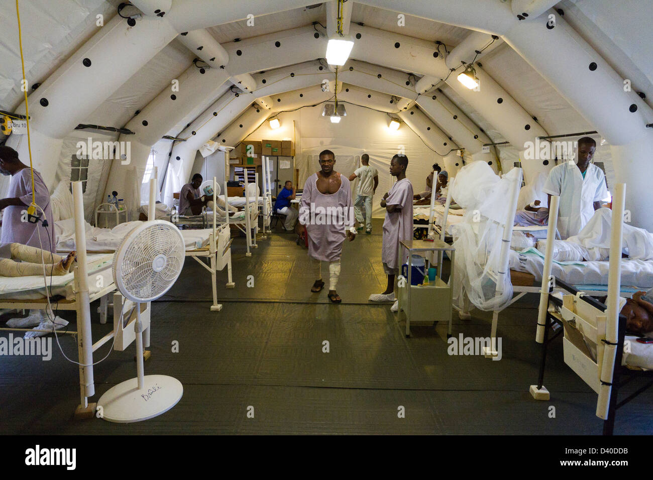 burn unit in Drouillard Hospital MSF PortauPrince Haiti Stock Photo Alamy