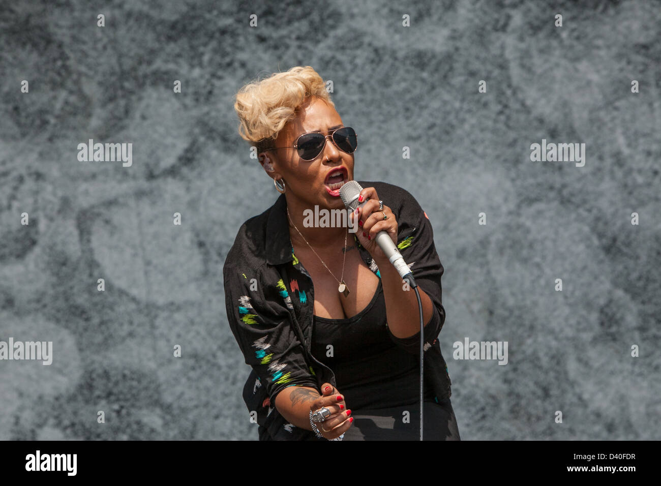 Award winning singer song writer Emeli Sandé performing on stage at V Festival, Chelmsford Essex uk Stock Photo