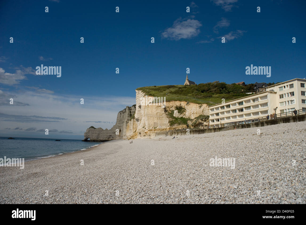The beach and sea cliffs at Etretat in Normandy France Stock Photo - Alamy