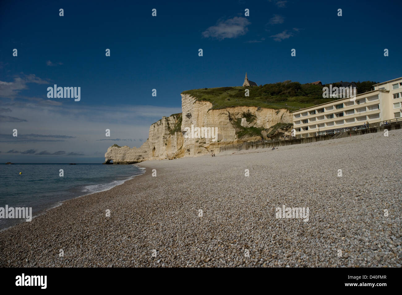 The beach and sea cliffs at Etretat in Normandy France Stock Photo - Alamy