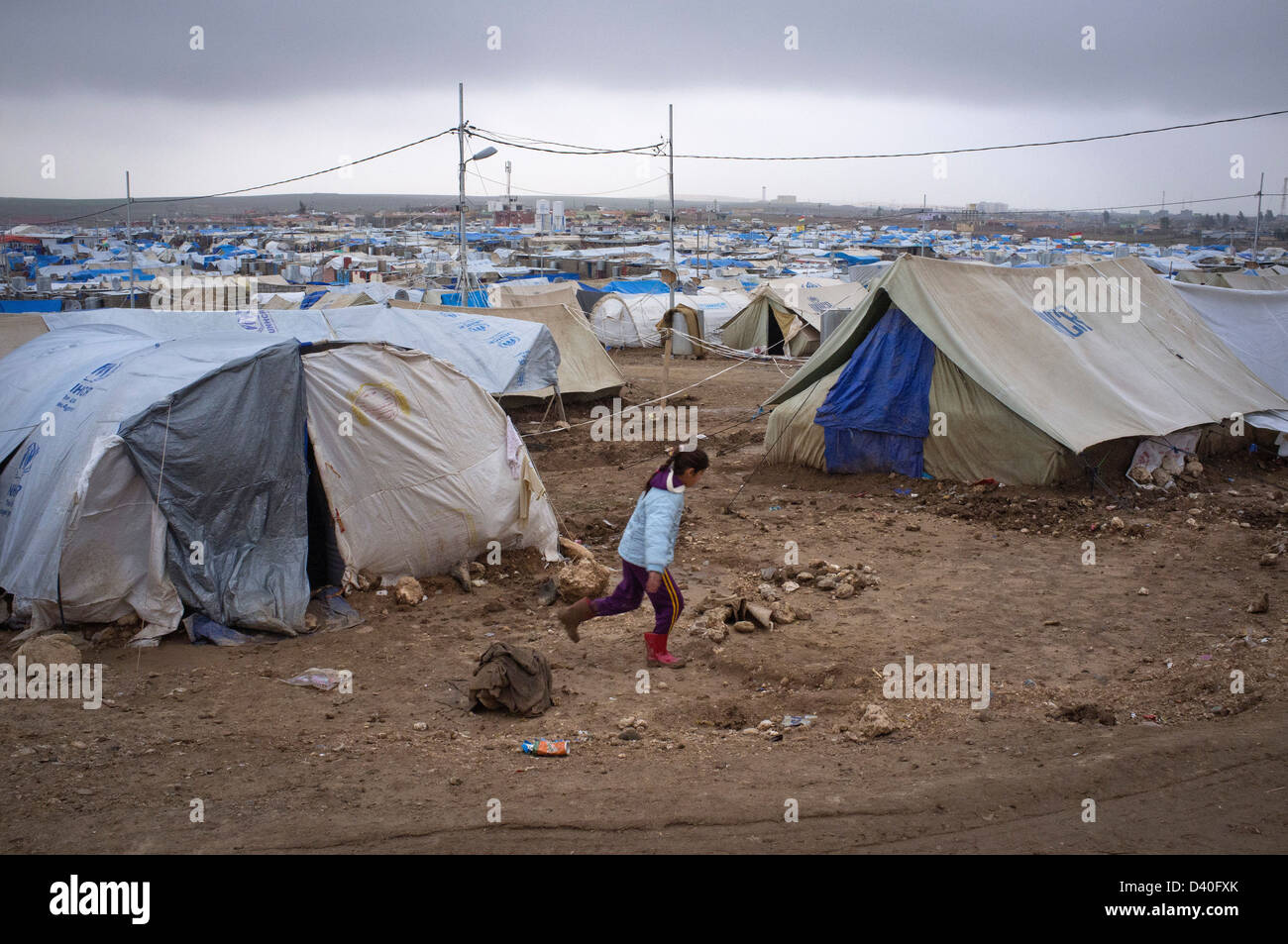 Syrian refugee girl at Domiz Refugee Camp for Syrians, near Dohuk in northern Iraq, Iraqi Kurdistan Stock Photo