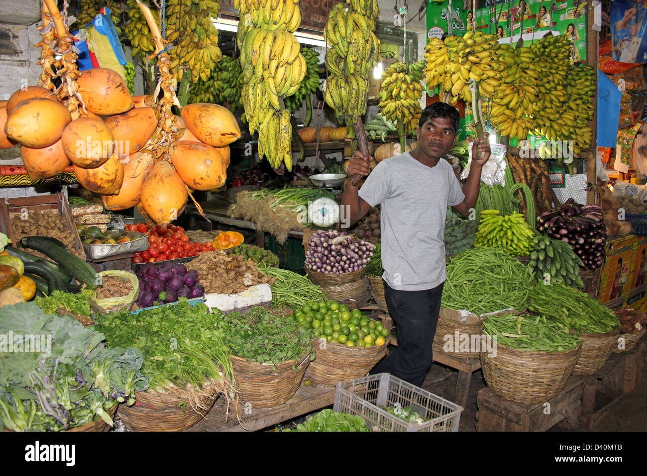 Fruit And Vegetable Stall, Nuwara Eliya Market, Sri Lanka Stock Photo