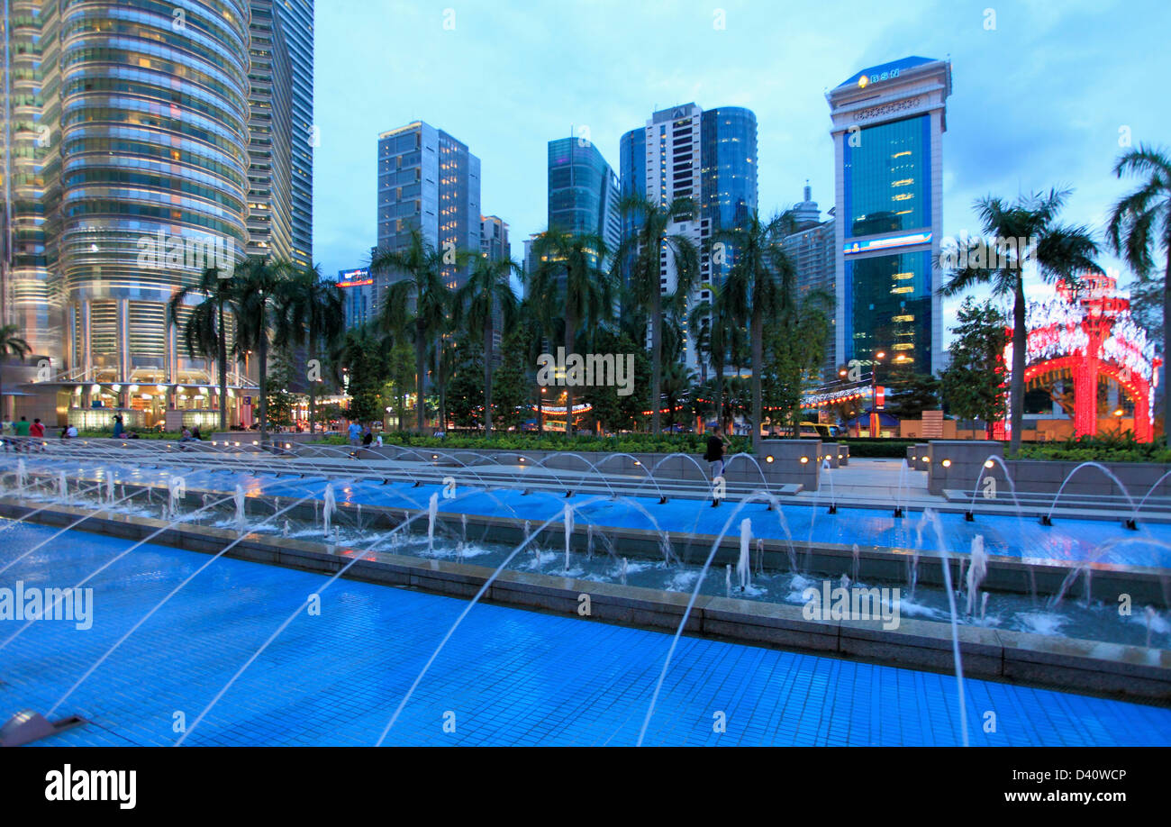 Malaysia, Kuala Lumpur, City Centre, skyline, fountain Stock Photo Alamy