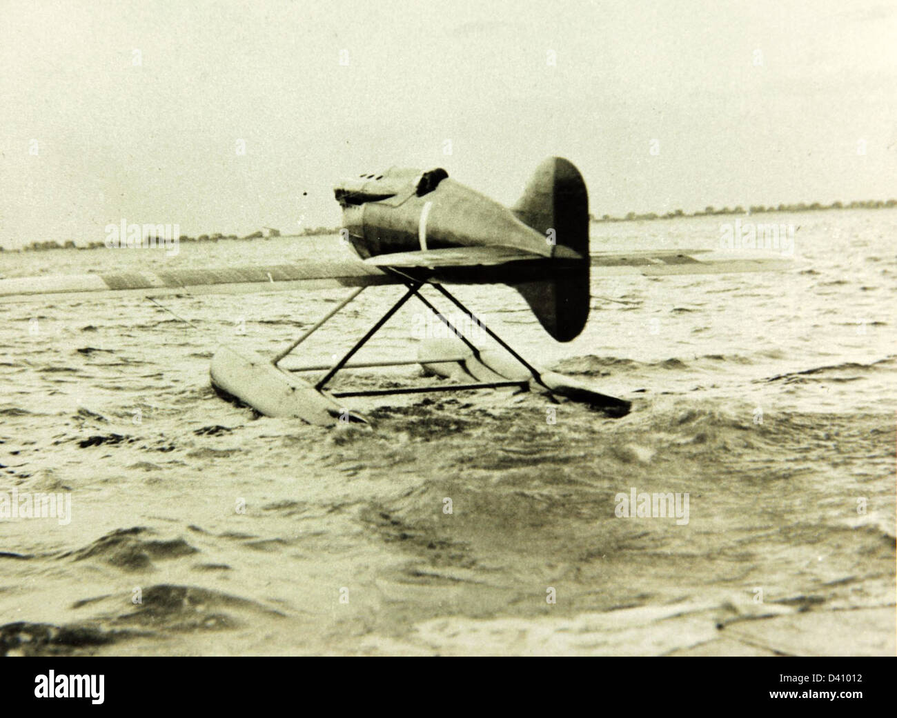 The Macchi M.39 was an Italian racing seaplane designed in the 1930s ...