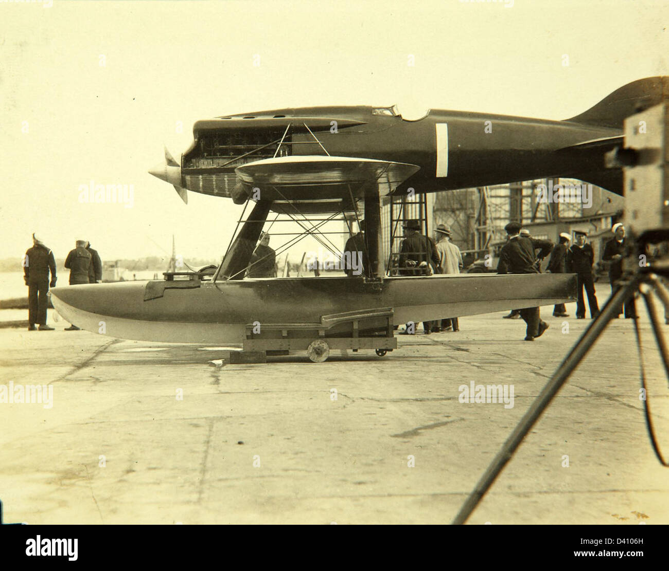 The Macchi M.39 was an Italian racing seaplane built in the 1930s ...