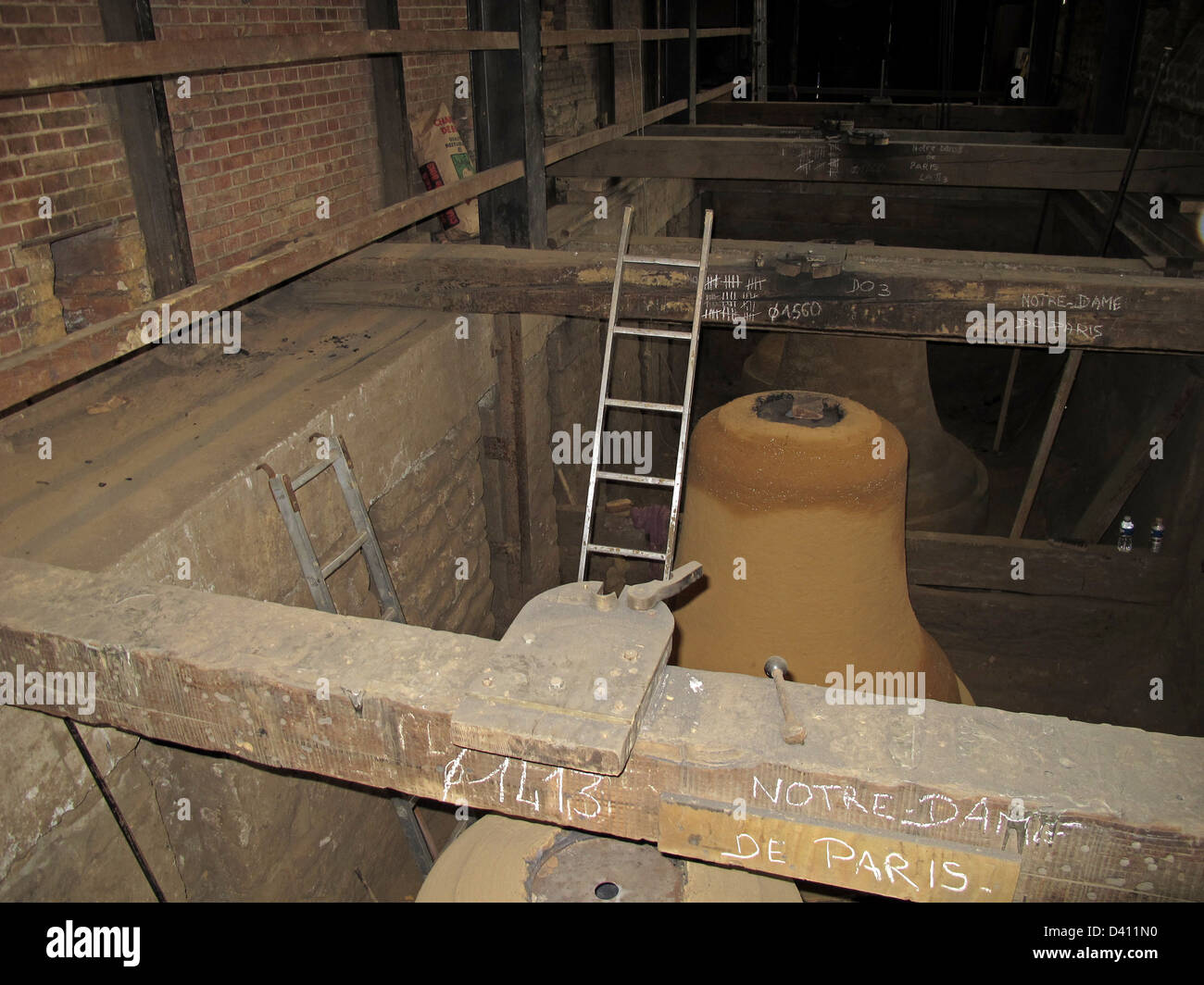 Manufacture of new bells for the 850 years of NotreDame de Paris,Bell