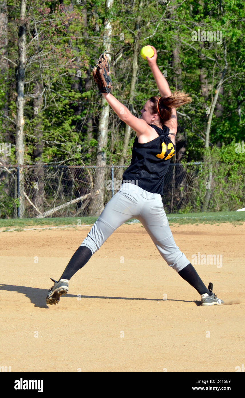 Pitcher in high school softball Stock Photo Alamy