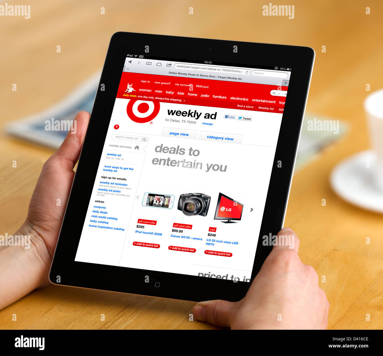 Online shopping at the Target store ( Target.com ) on an Apple iPad 4 Stock Photo