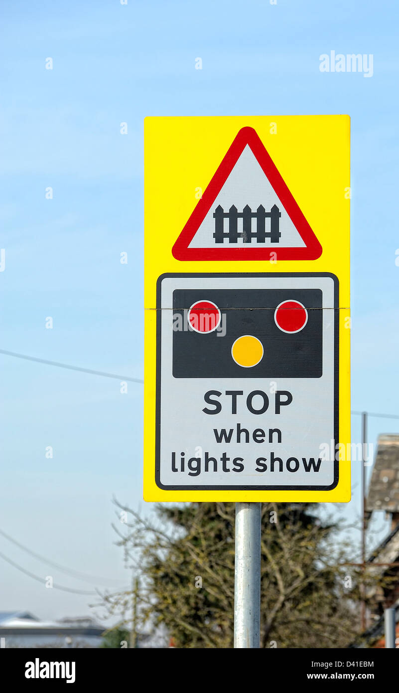 Stop When Lights Show Railway Level Crossing Sign England Uk Stock Photo Alamy