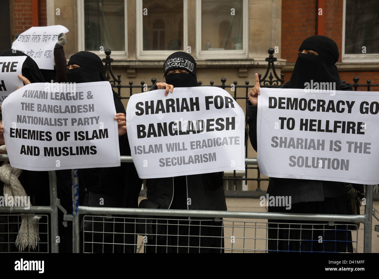 London, UK. 1st March 2013. Women protesters were also active holding banners and chanting slogans outside the Bangladeshi Embassy in London. Credit:  Lydia Pagoni / Alamy Live News Stock Photo