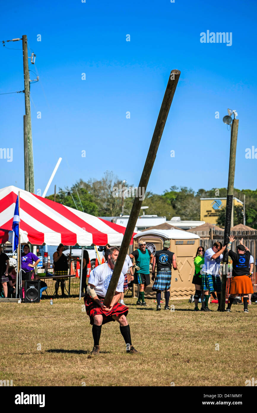 Caber toss usa hi-res stock photography and images - Alamy