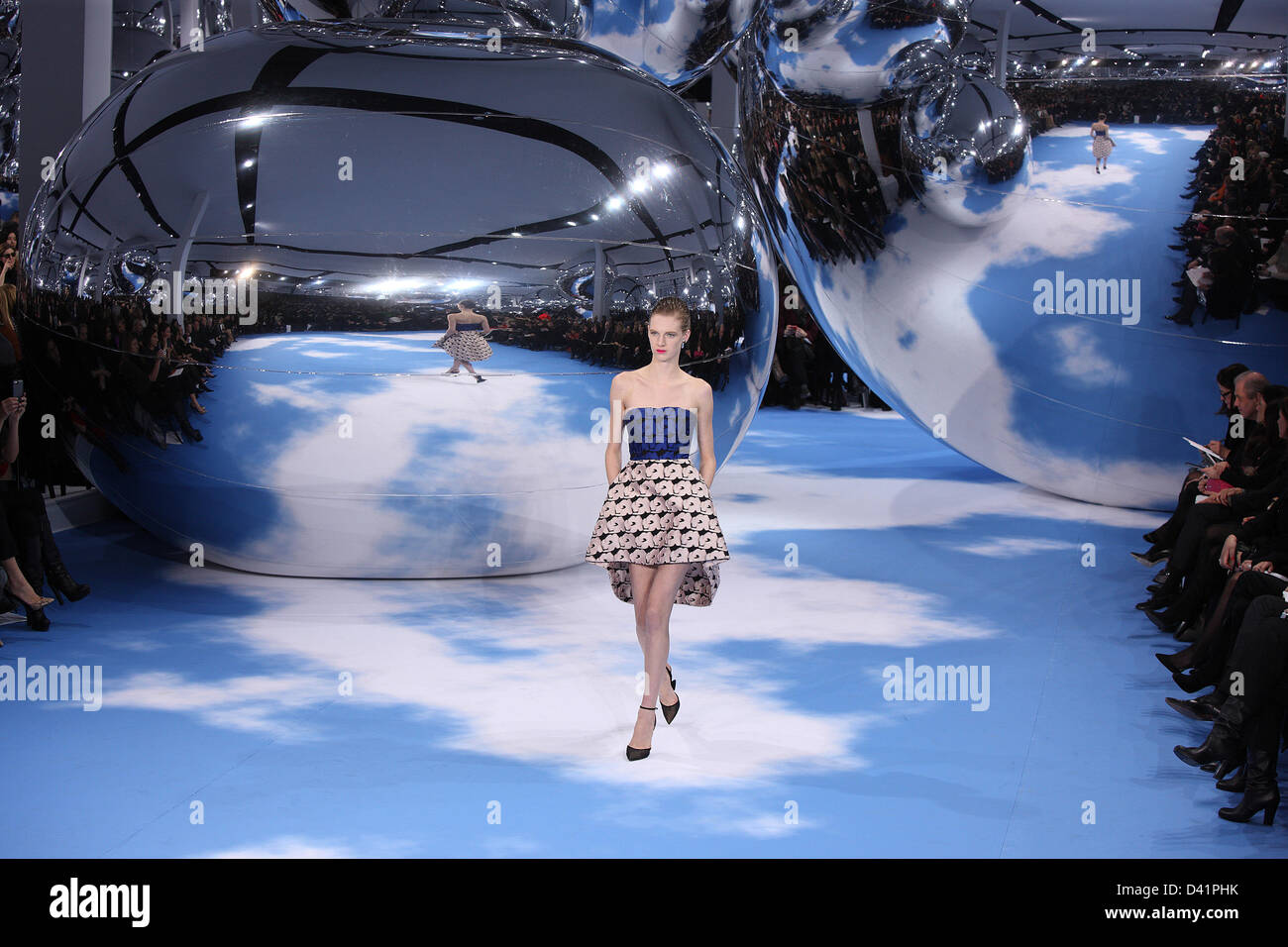 Dior collection hi-res stock photography and images - Page 18 - Alamy