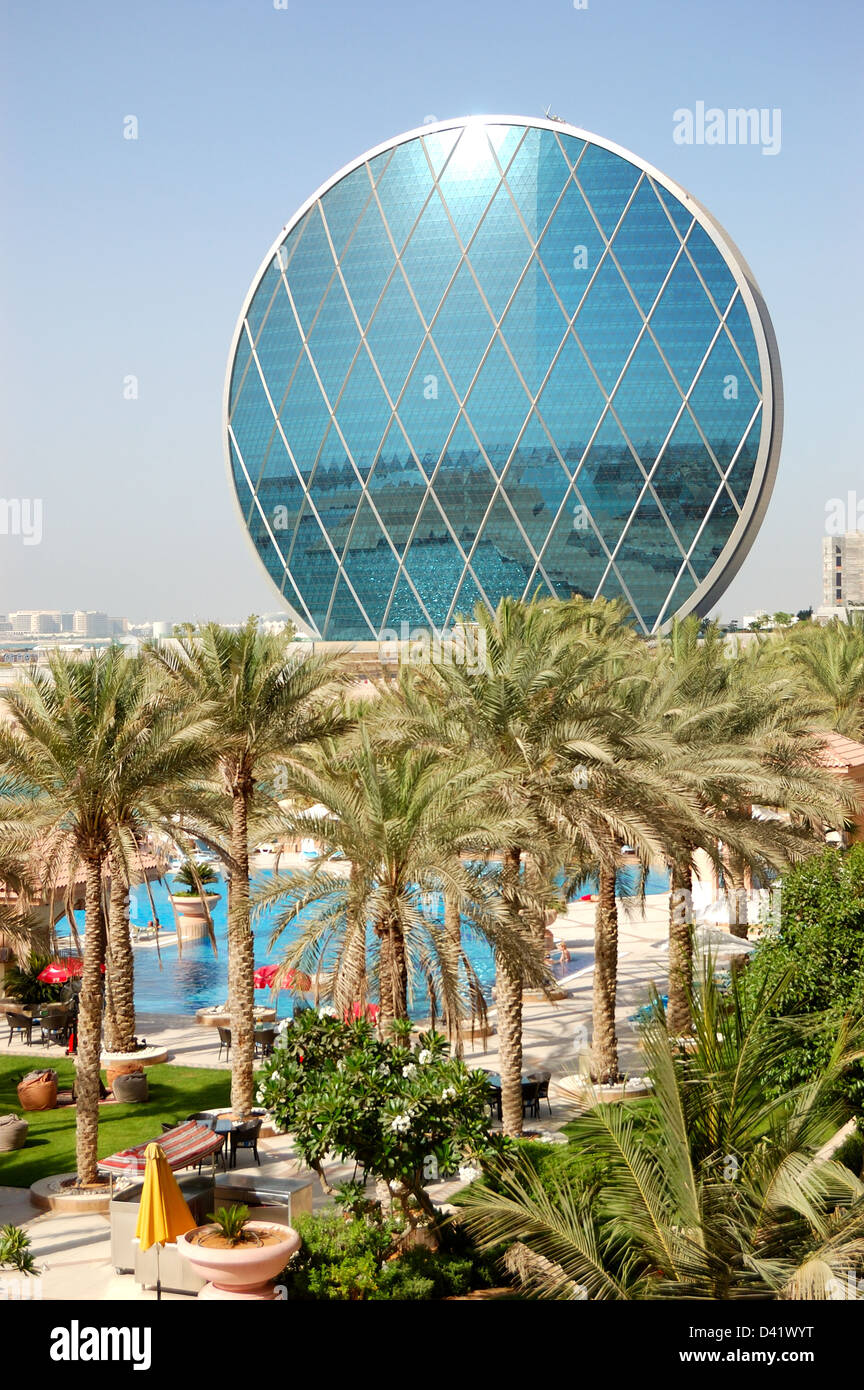 The luxury hotel and circular building, Abu Dhabi, UAE Stock Photo