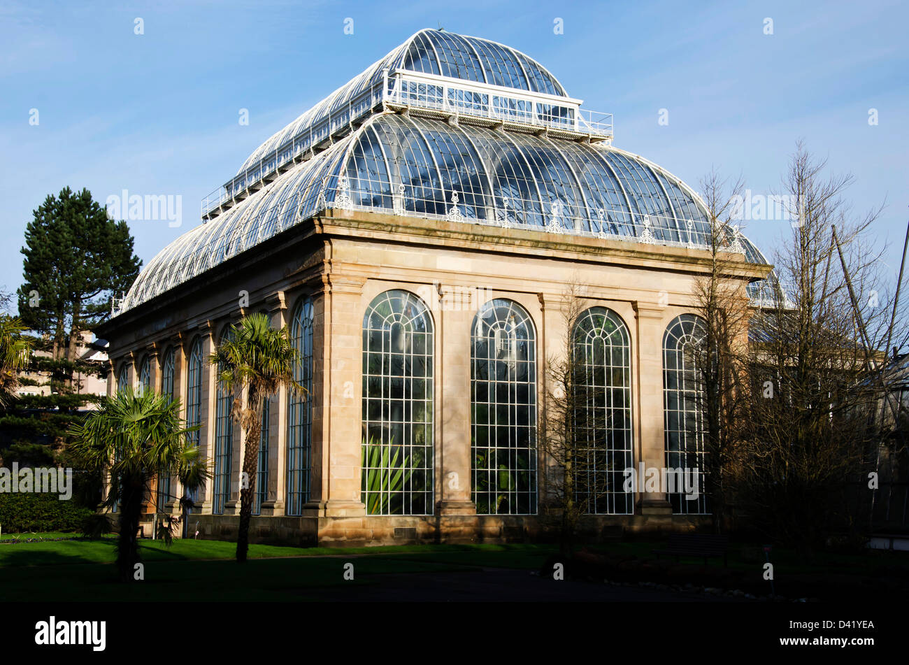 Victorian glasshouse in the Royal Botanic Gardens, Edinburgh, Scotland. Stock Photo